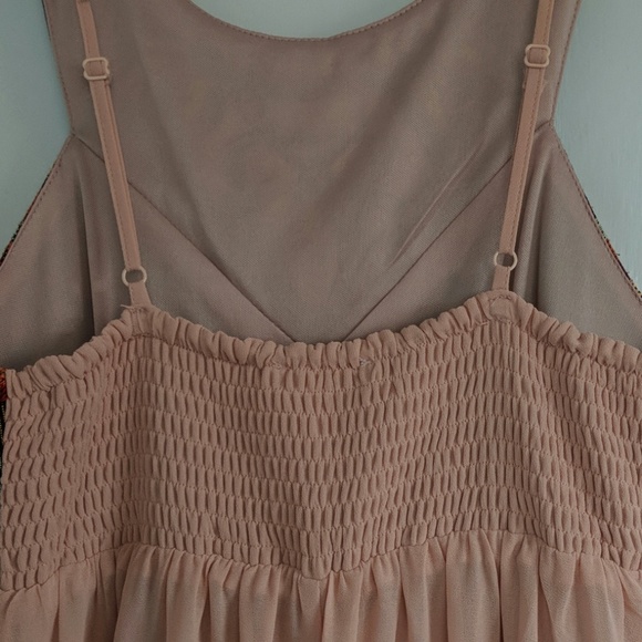 Beautiful Flying Tomato maxi dress. Size small - Picture 4 of 6